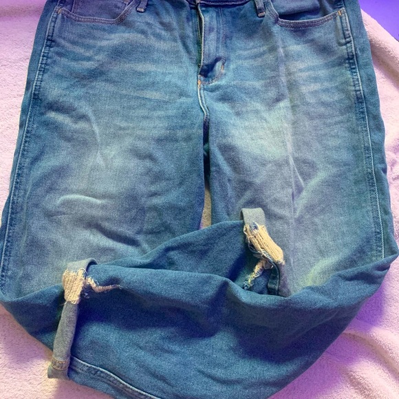 HOLLISTER MOM JEANS - Picture 2 of 3